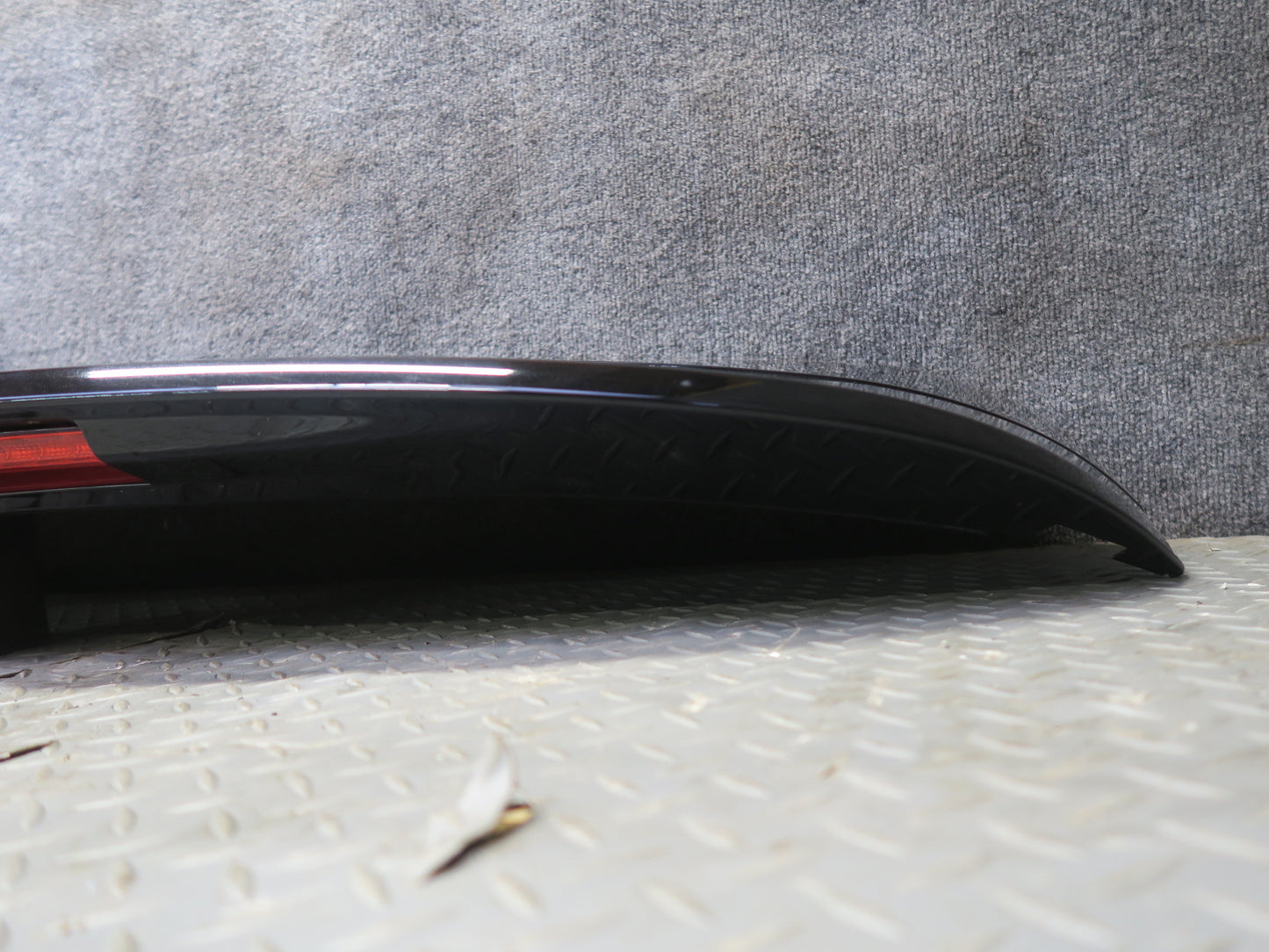2017-2020 Maserati Levante M161 Rear Tailgate Spoiler w Brake Light 670040267