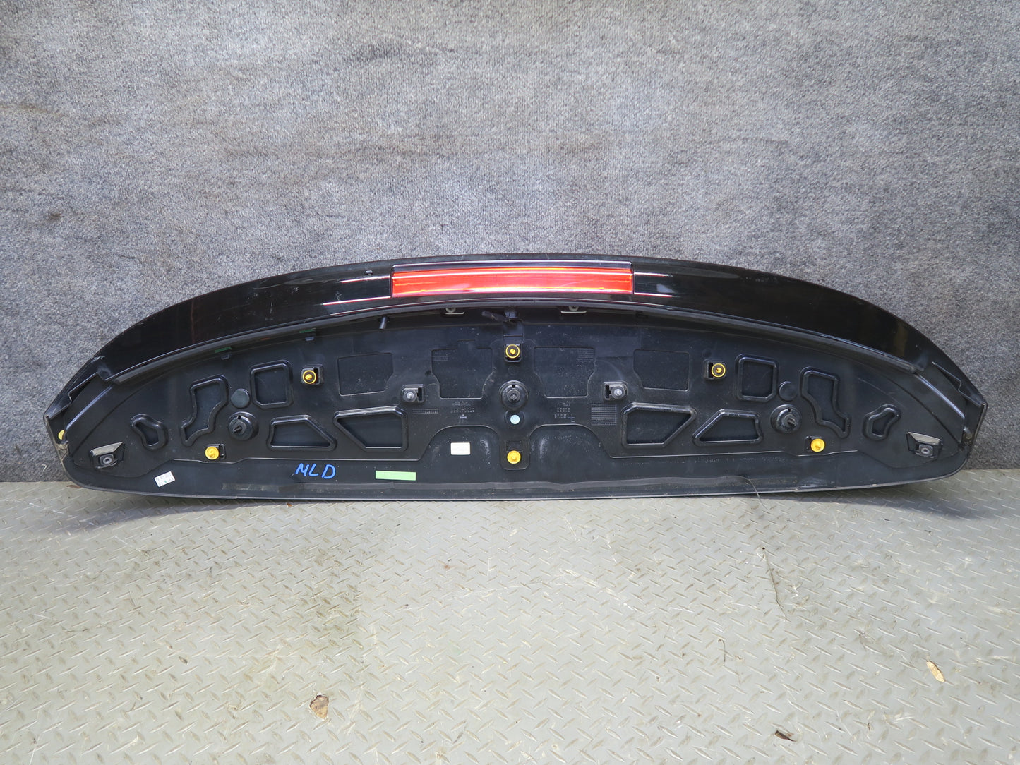 2017-2020 Maserati Levante M161 Rear Tailgate Spoiler w Brake Light 670040267