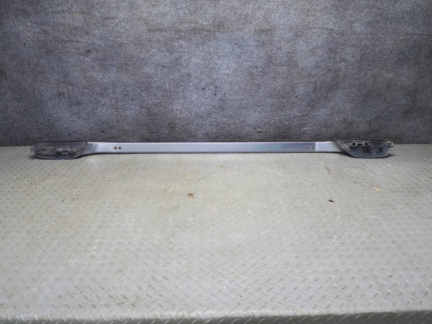2008-2015 Lexus URJ201L LX570 Left & Right Side Roof Luggage Rack Rail Set