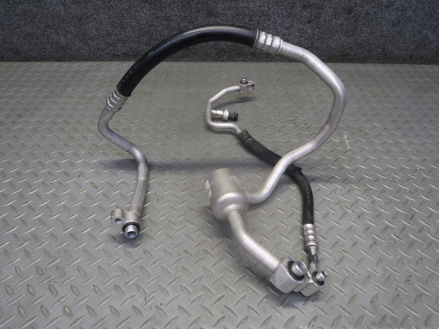 16-24 Chevrolet Camaro SS 6.2L LT1 A/C Air Conditioning Compressor Hose Pipe OEM