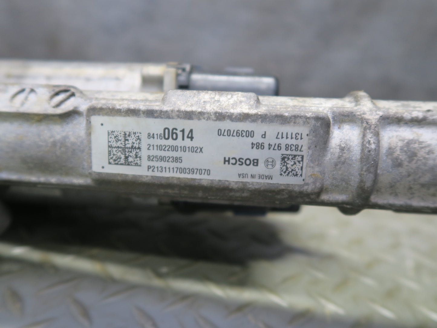 16-24 Chevrolet Camaro SS 6.2L Power Steering Rack & Pinion 84160614 OEM
