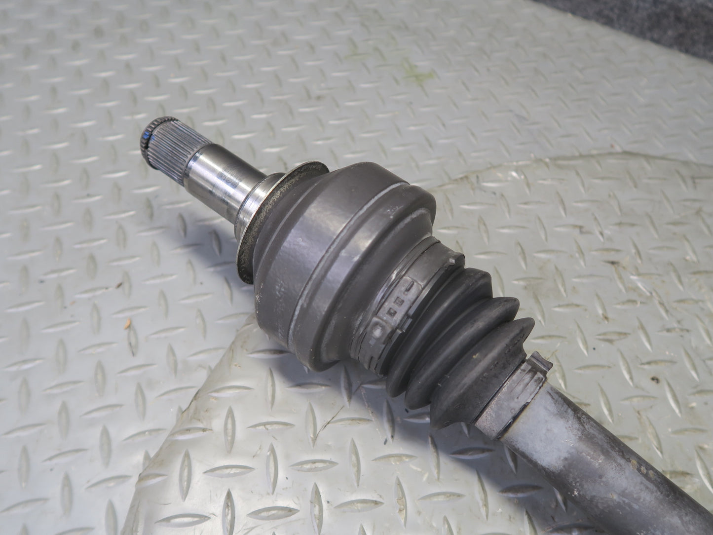 10-11 Mercedes W164 ML350 Diesel AWD Rear Left Axle Shaft OEM