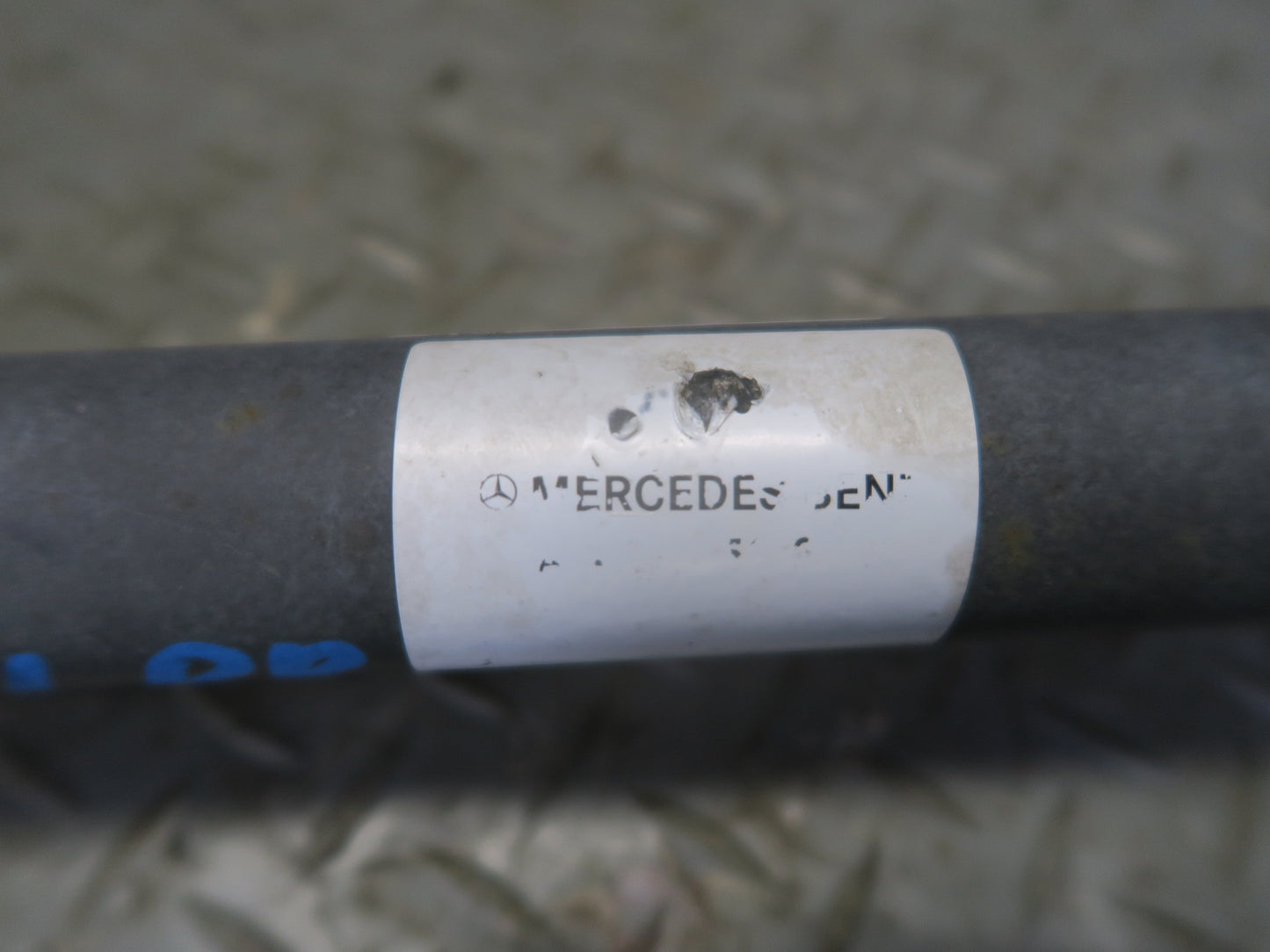 10-11 Mercedes W164 ML350 Diesel AWD Rear Right Axle Shaft OEM