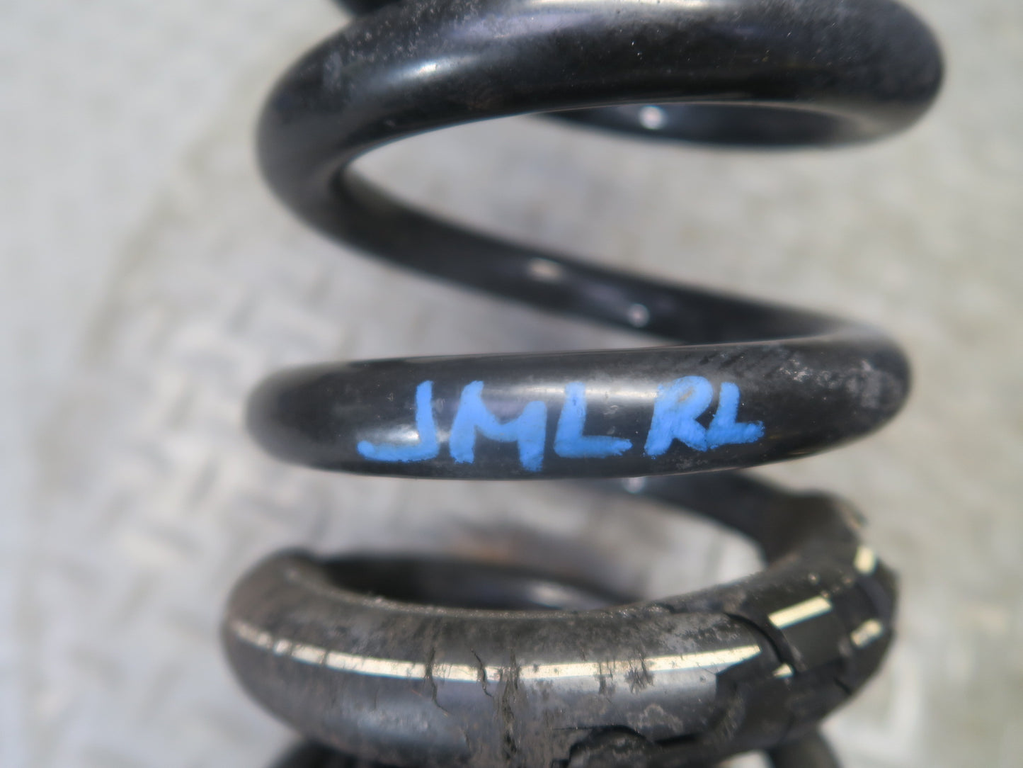 06-11 Mercedes W164 ML350 AWD Set of 2 Rear Right & Left Coil Spring OEM