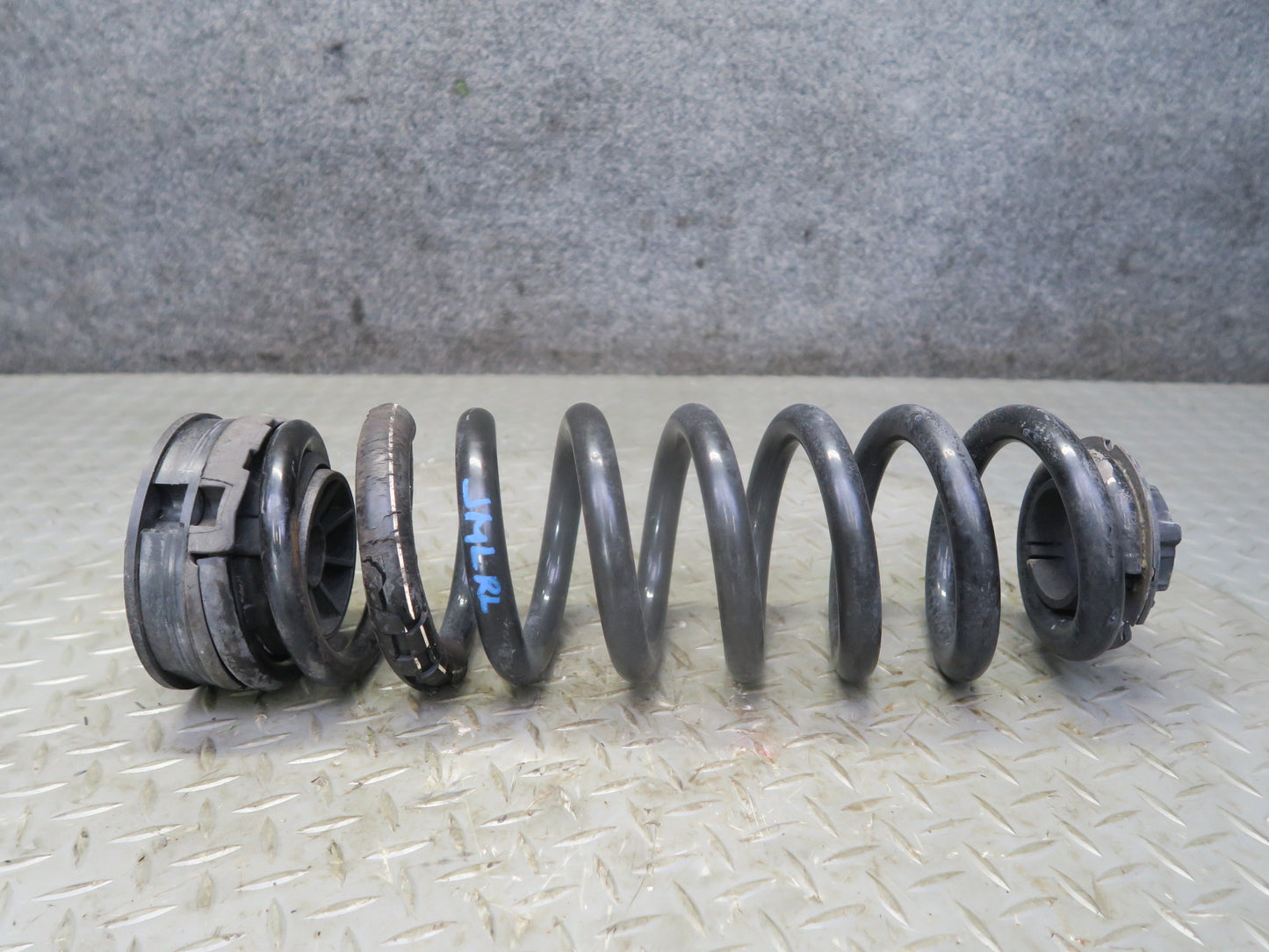 06-11 Mercedes W164 ML350 AWD Set of 2 Rear Right & Left Coil Spring OEM