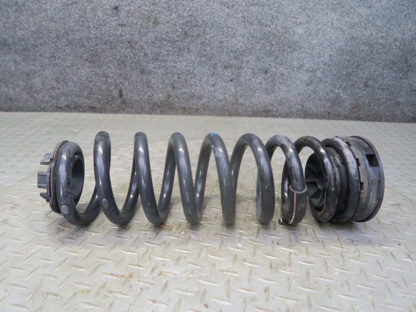 06-11 Mercedes W164 ML350 AWD Set of 2 Rear Right & Left Coil Spring OEM