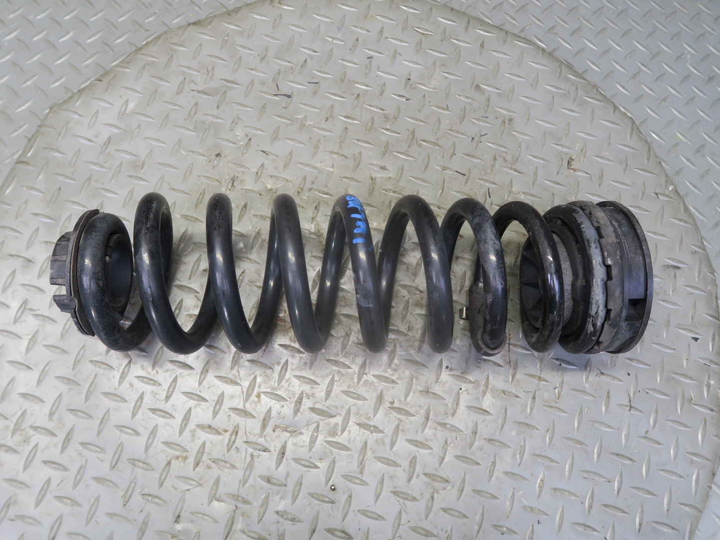 06-11 Mercedes W164 ML350 AWD Set of 2 Rear Right & Left Coil Spring OEM