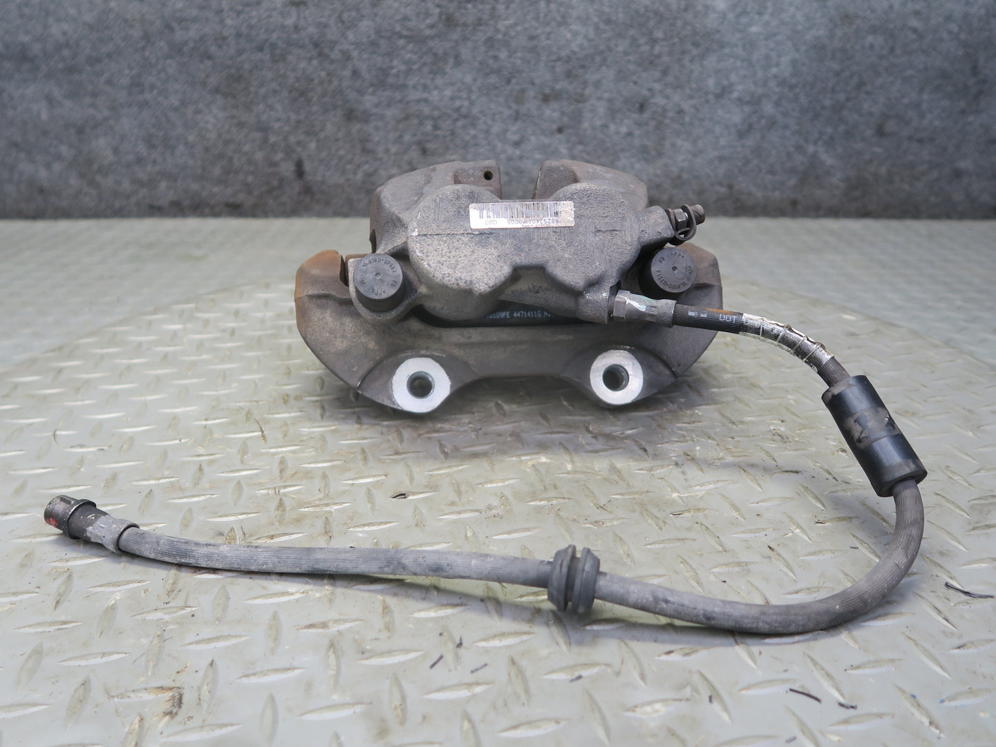 07-11 Mercedes W164 ML350 ML500 Set of 2 Front Left & Right Brake Caliper OEM