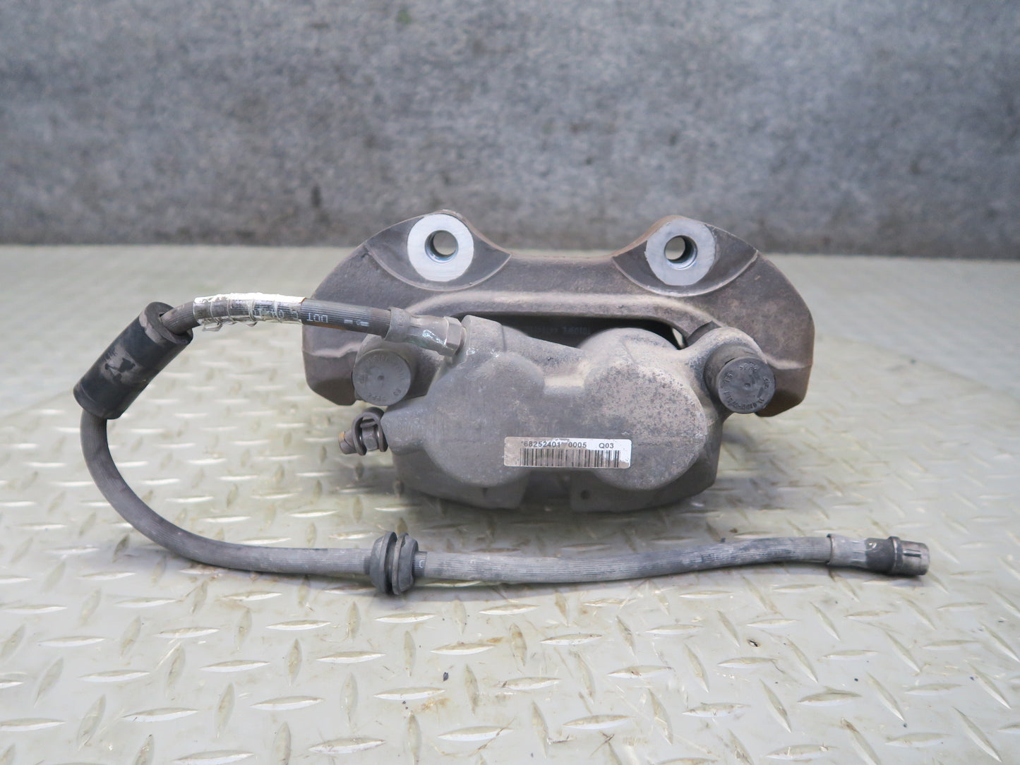 07-11 Mercedes W164 ML350 ML500 Set of 2 Front Left & Right Brake Caliper OEM
