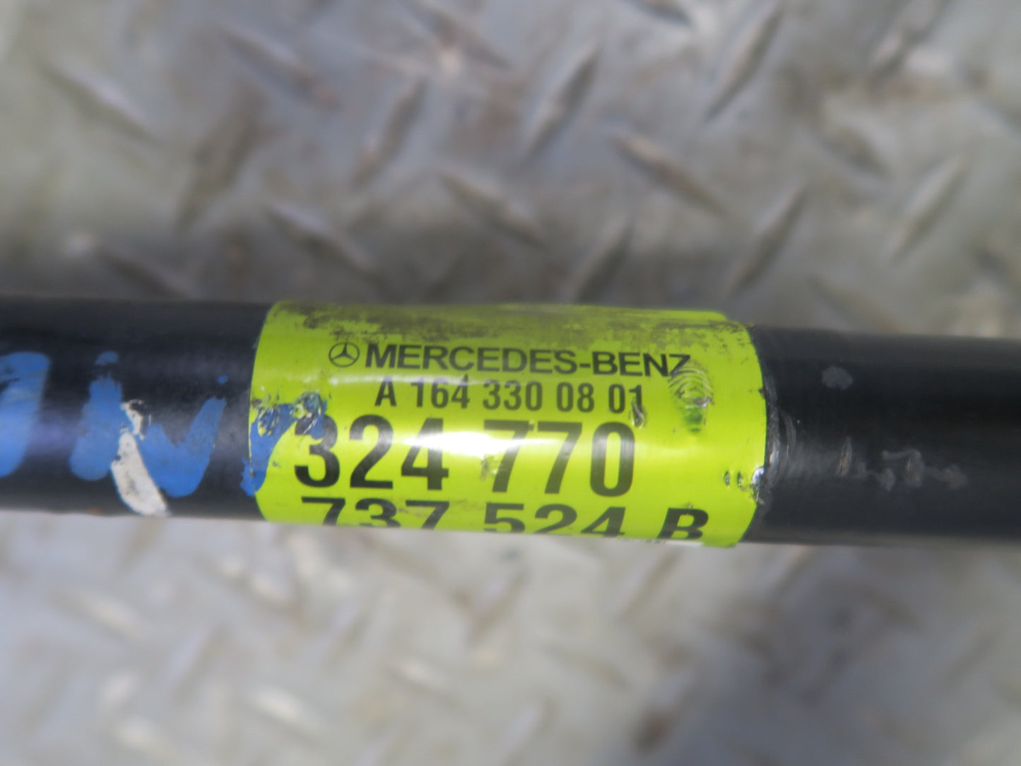 06-11 Mercedes W164 Ml-class AWD Front Left Axle Shaft 1643300801 OEM