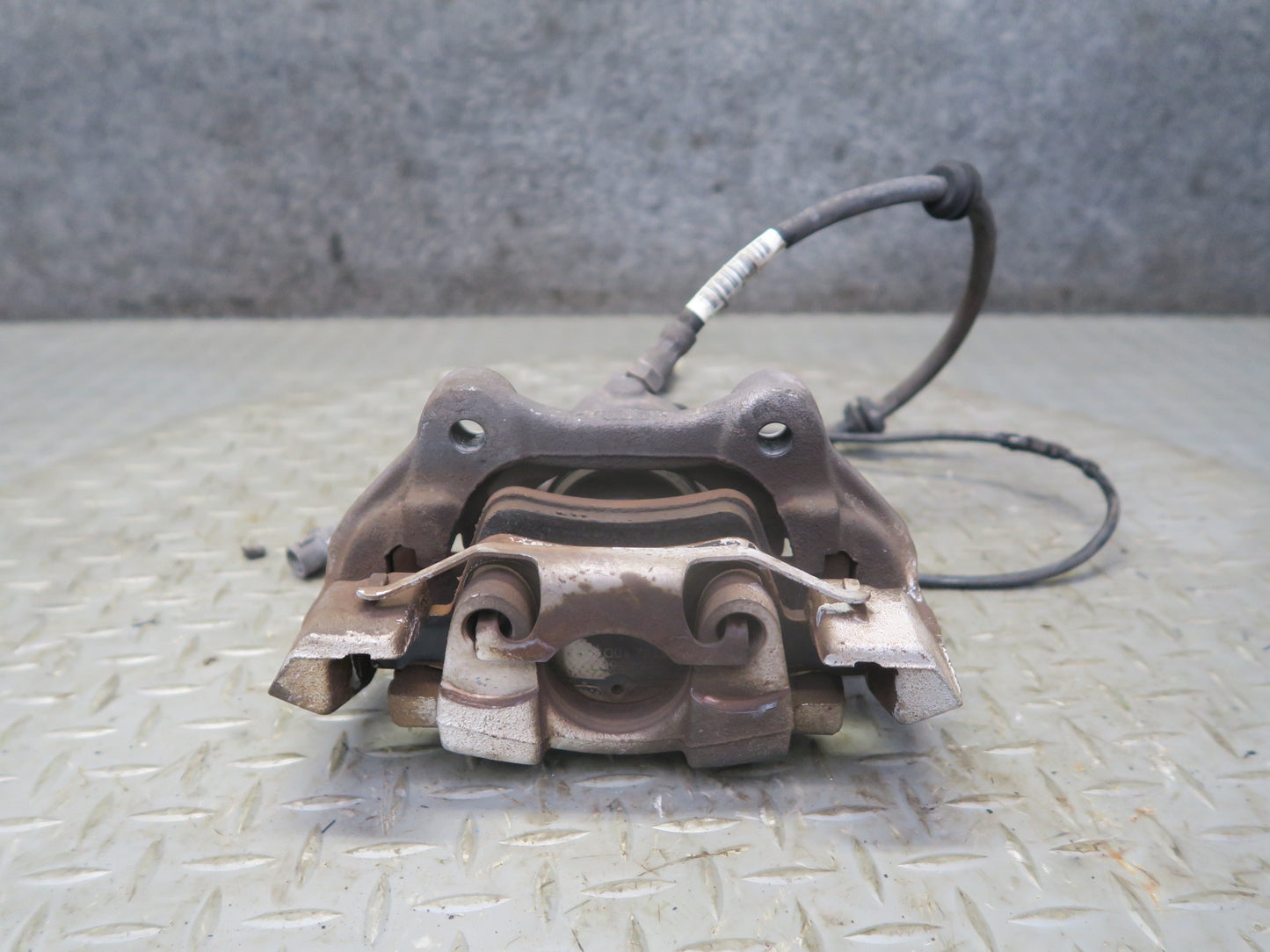 06-11 Mercedes W164 ML350 ML500 Set of 2 Rear Left & Right Brake Caliper OEM