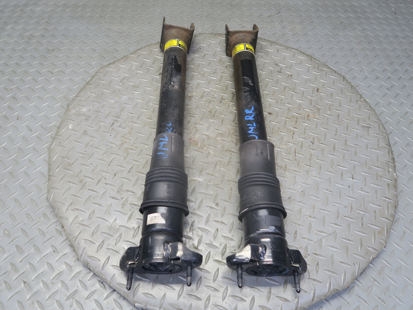 06-11 Mercedes W164 ML350 AWD Rear Left & Right Strut Shock Absorber Set OEM