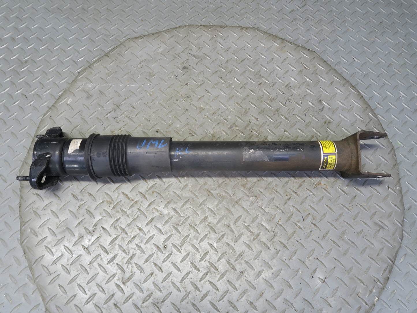 06-11 Mercedes W164 ML350 AWD Rear Left & Right Strut Shock Absorber Set OEM