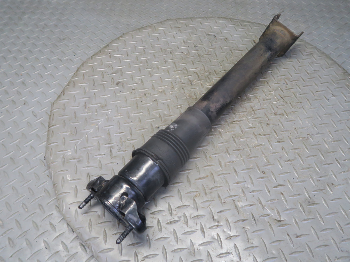 06-11 Mercedes W164 ML350 AWD Rear Left & Right Strut Shock Absorber Set OEM