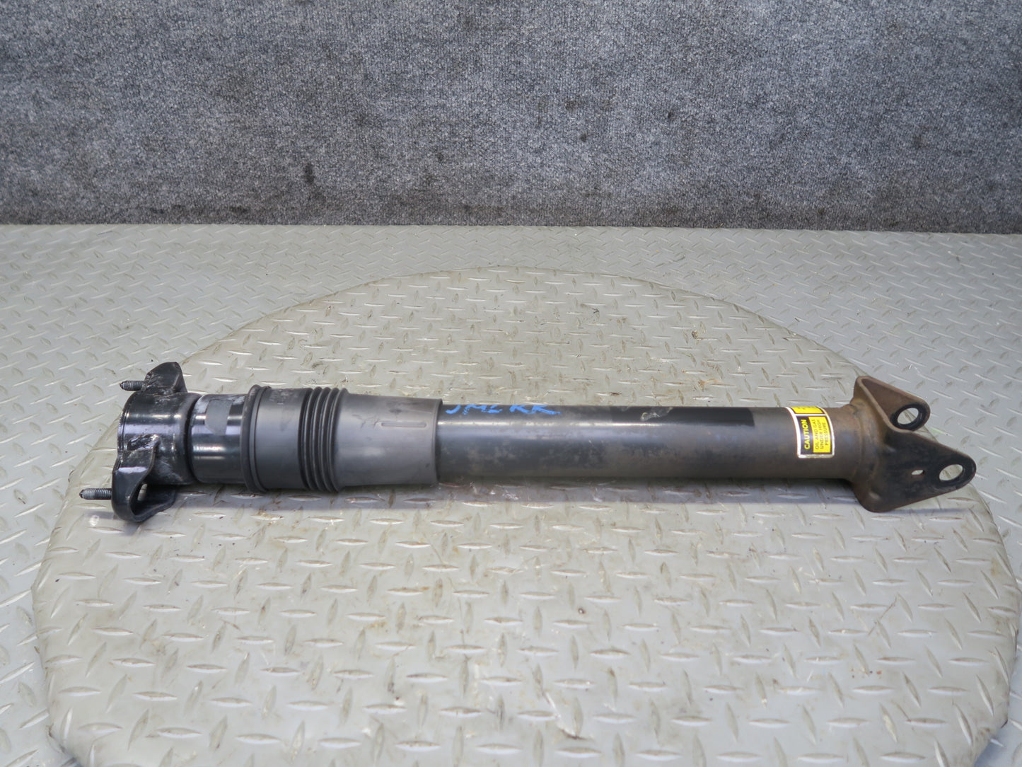 06-11 Mercedes W164 ML350 AWD Rear Left & Right Strut Shock Absorber Set OEM