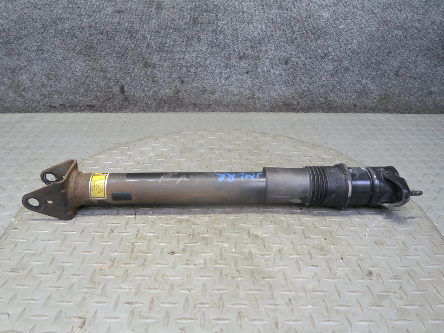06-11 Mercedes W164 ML350 AWD Rear Left & Right Strut Shock Absorber Set OEM