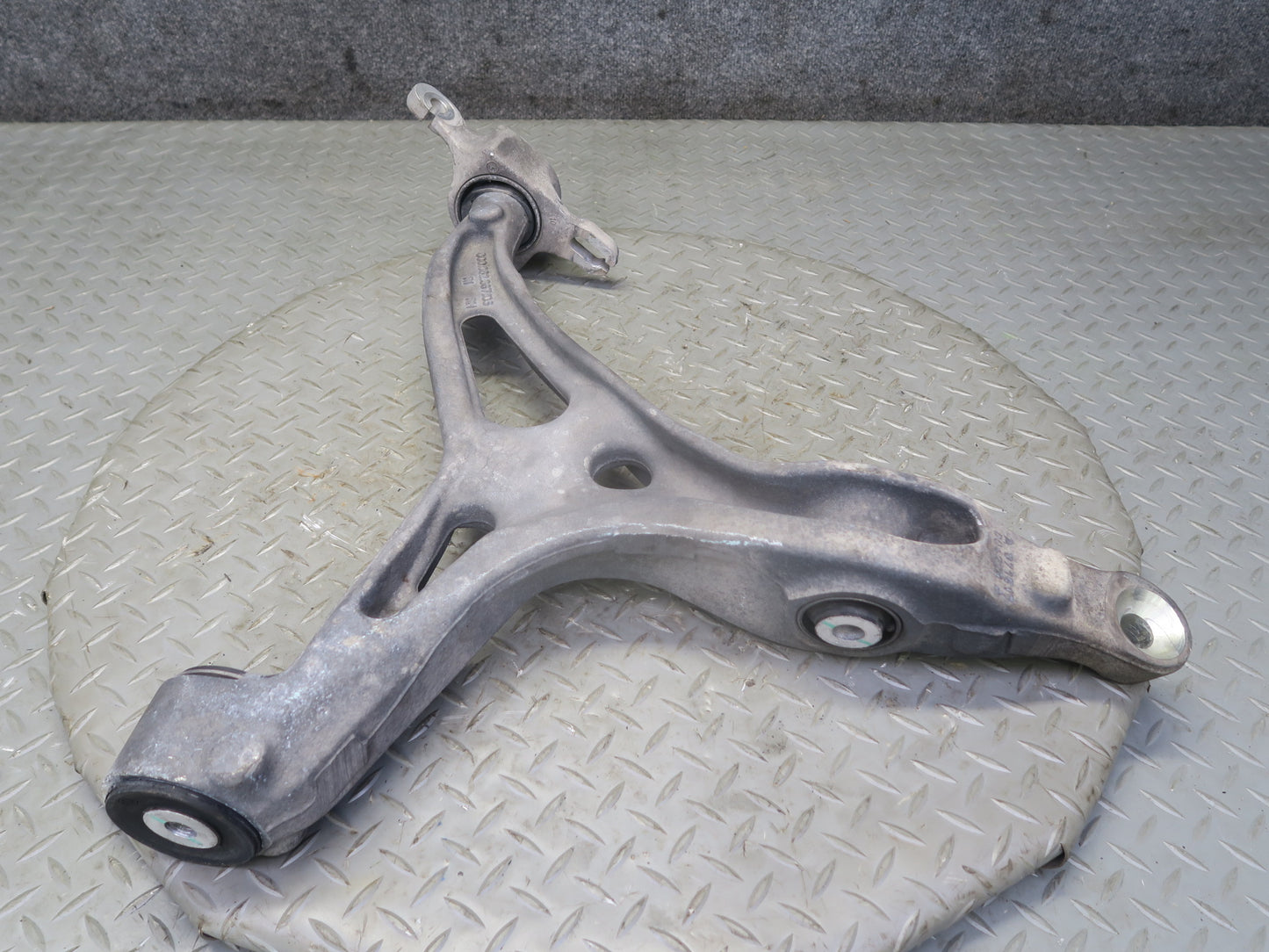 06-11 Mercedes W164 ML350 ML550 Front Right Lower Control Arm OEM