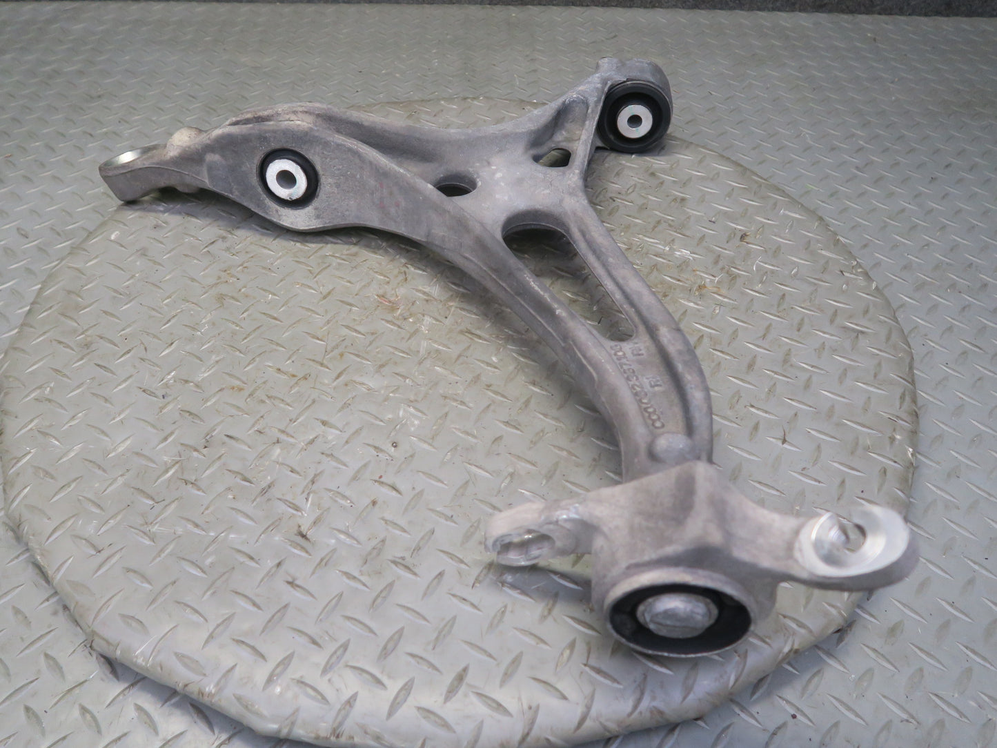 06-11 Mercedes W164 ML350 ML550 Front Right Lower Control Arm OEM