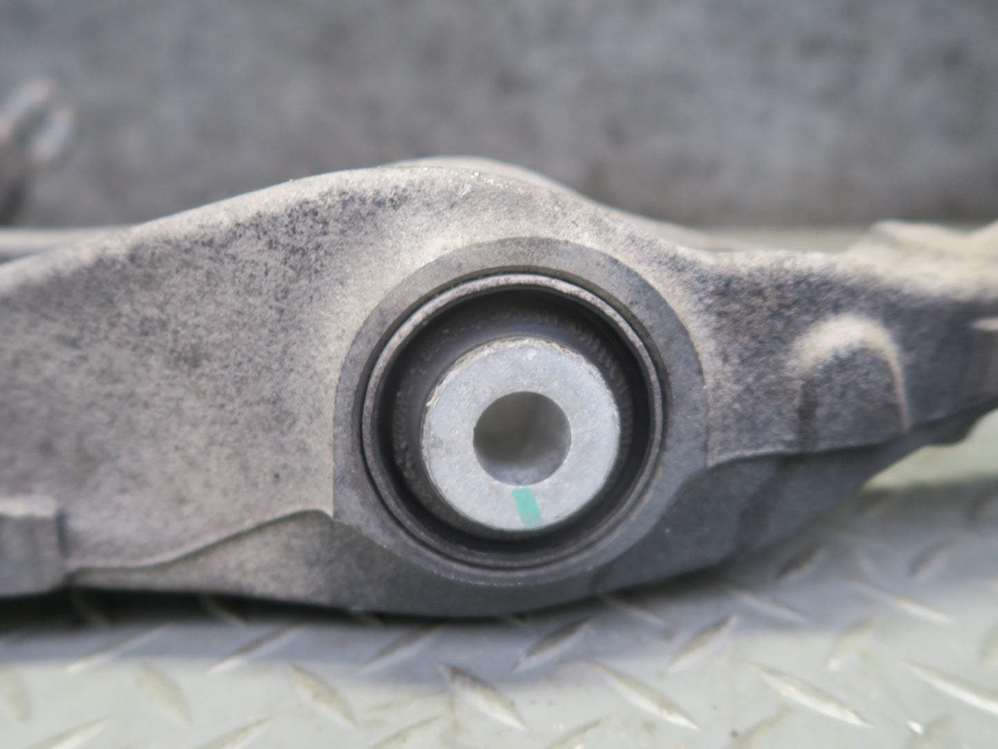 06-11 Mercedes W164 ML350 ML550 Front Left Lower Control Arm OEM