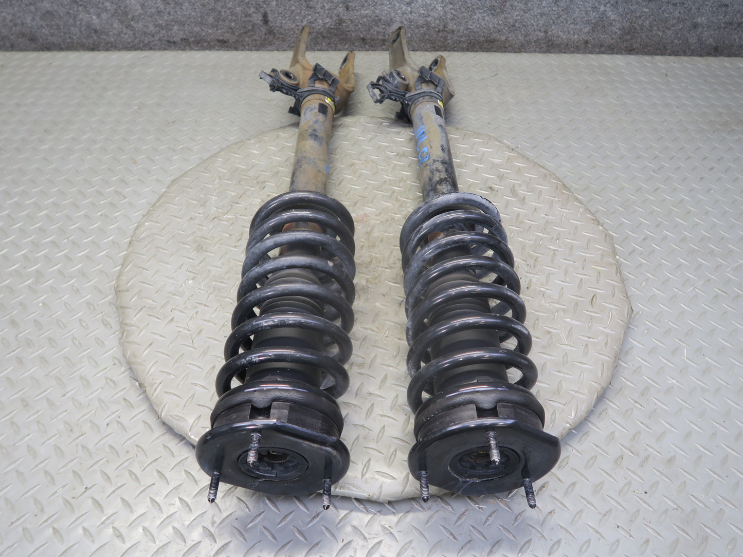 06-11 Mercedes W164 ML350 AWD Front Left & Right Strut Shock Absorber Set OEM