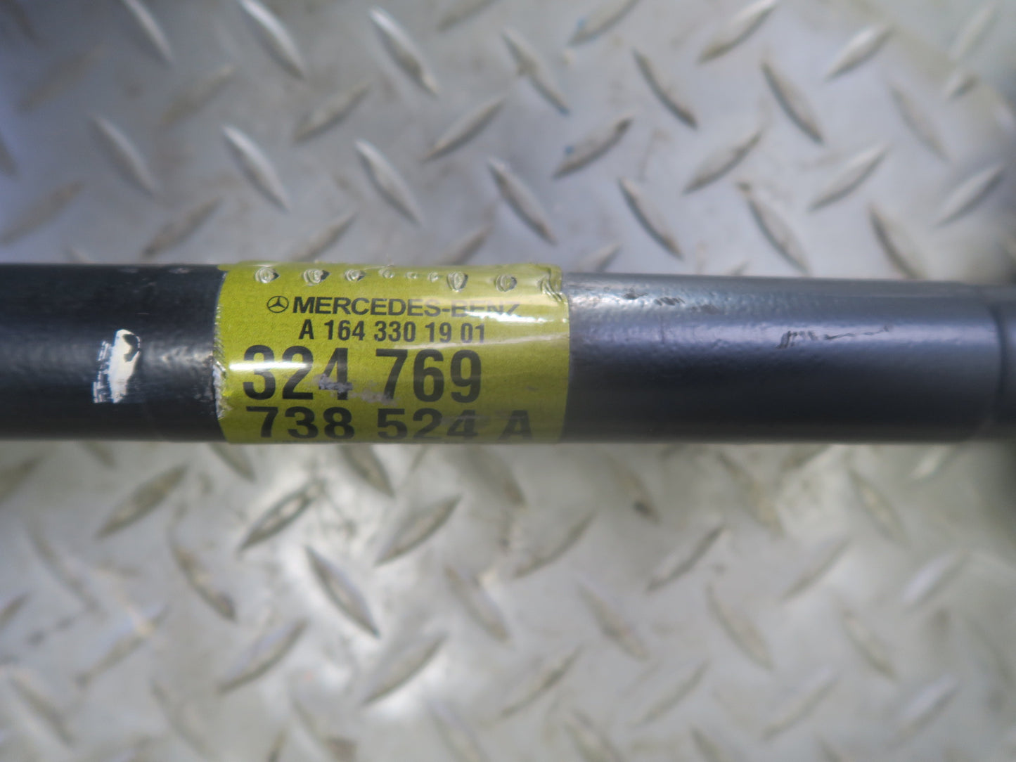 06-11 Mercedes W164 ML350 ML450 AWD Front Right Axle Shaft OEM