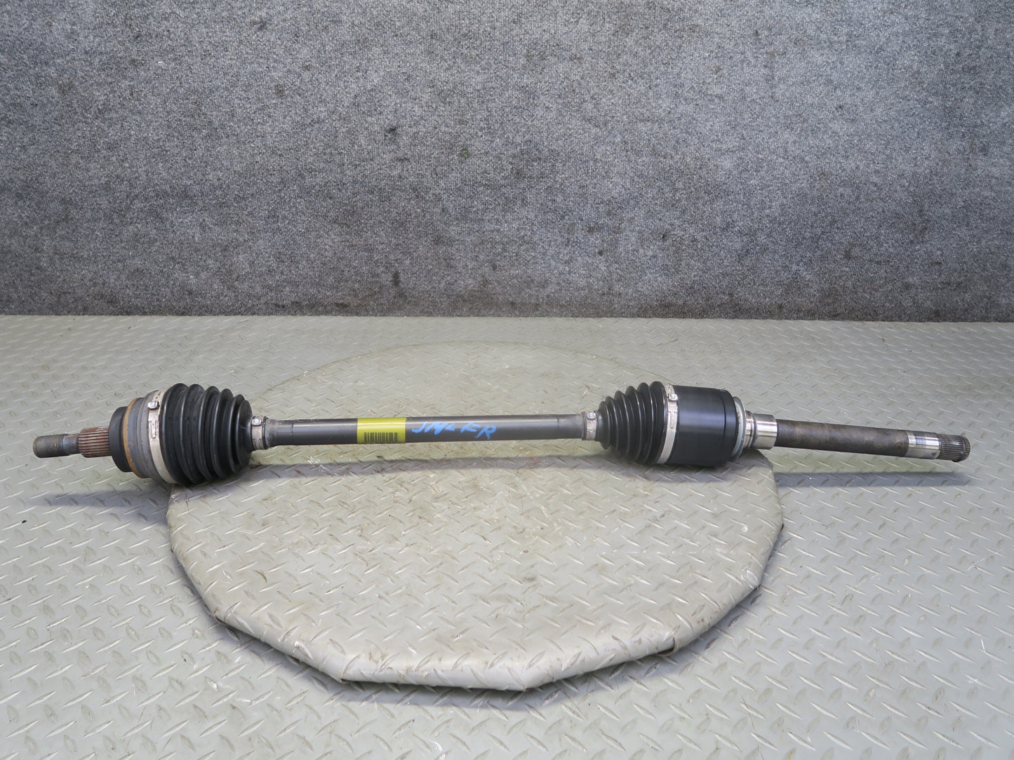 06-11 Mercedes W164 ML350 ML450 AWD Front Right Axle Shaft OEM