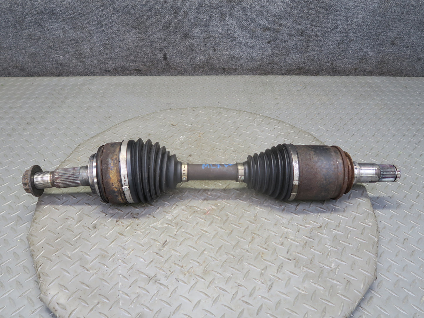 2008-2015 Lexus URJ201L LX570 4WD Front Right Pass Side CV Axle Shaft