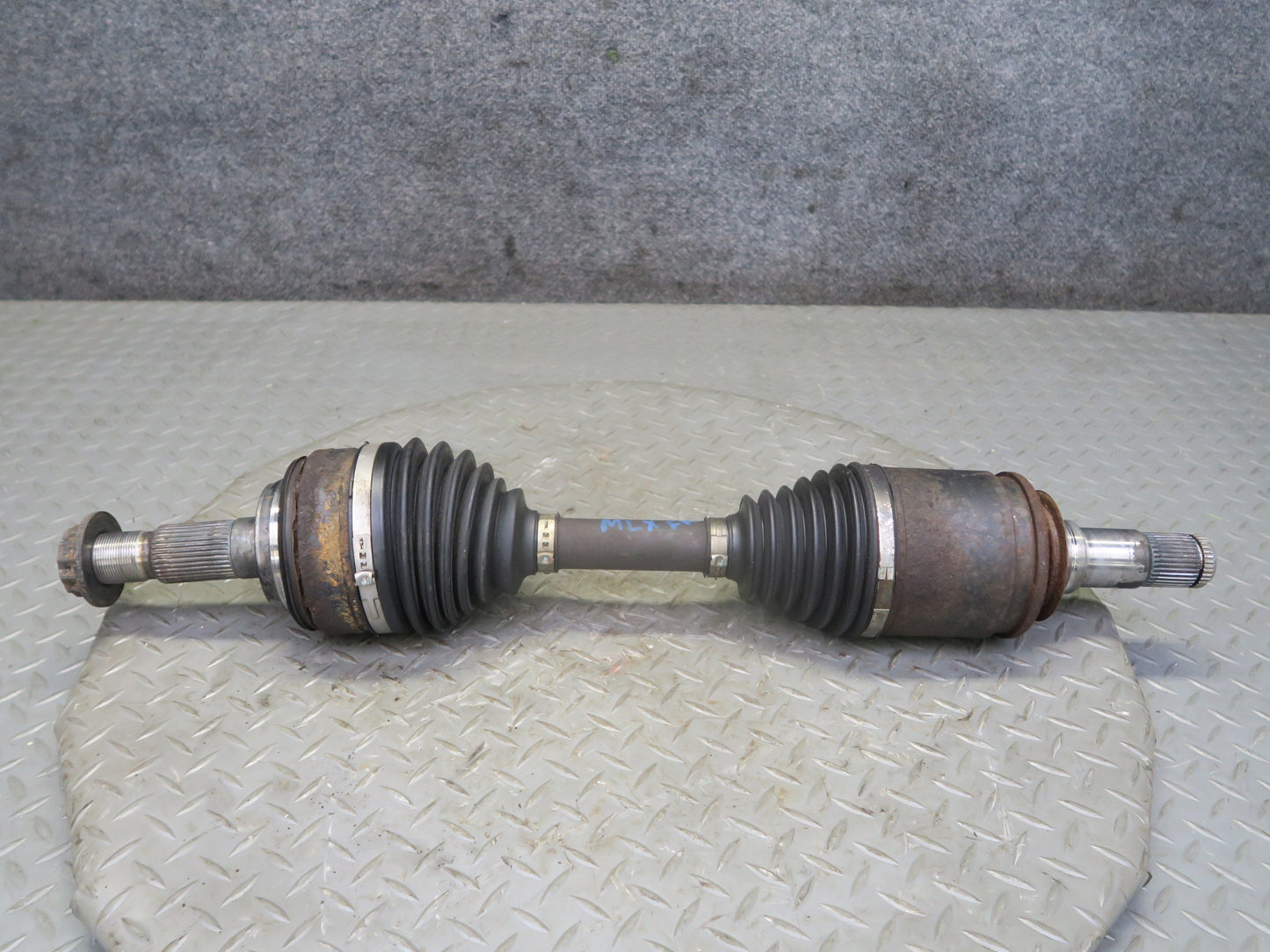 2008-2015 Lexus URJ201L LX570 4WD Front Right Pass Side CV Axle Shaft