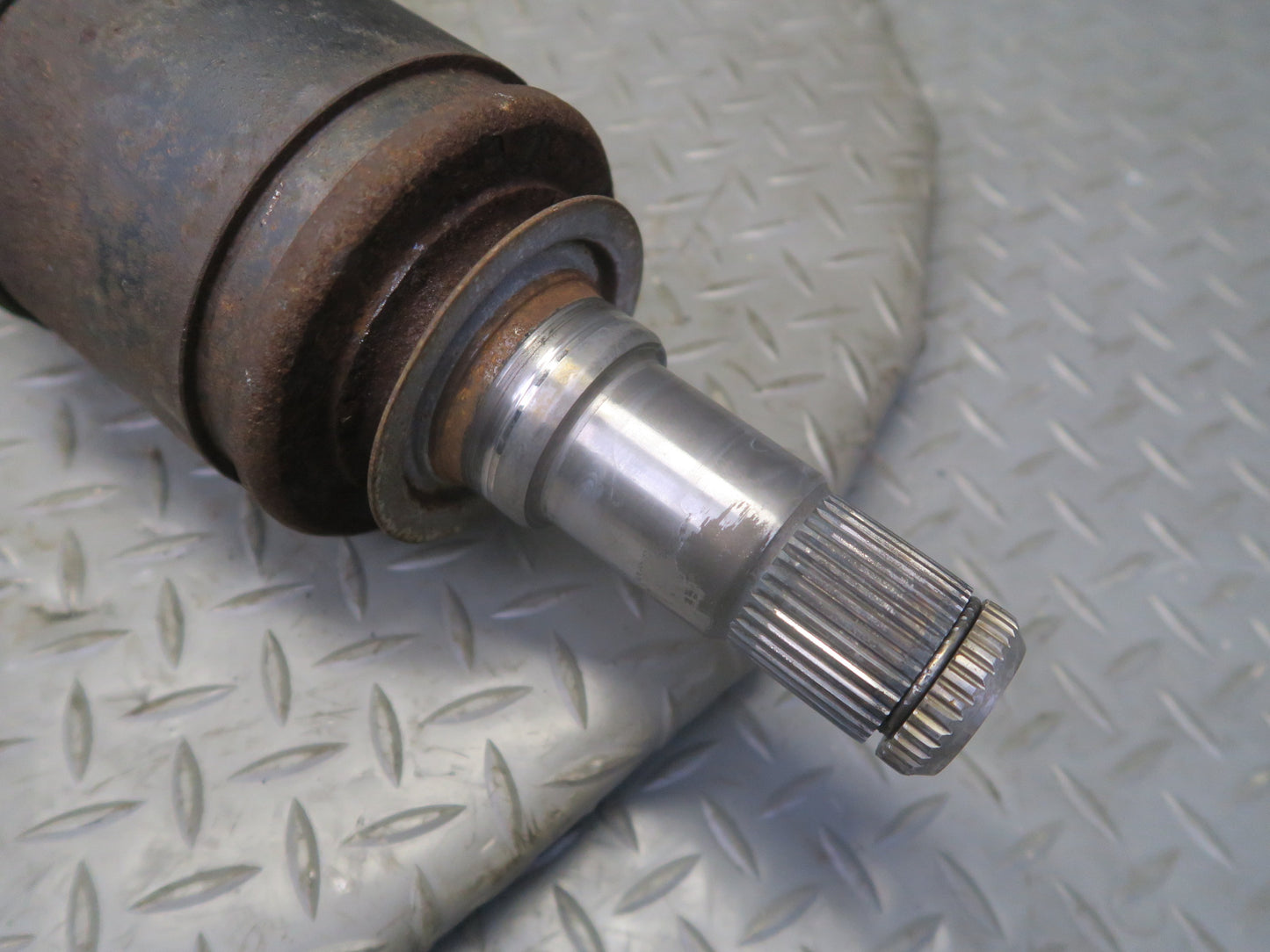 2008-2015 Lexus URJ201L LX570 4WD Front Right Pass Side CV Axle Shaft