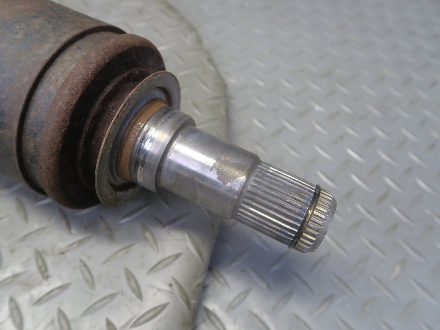 2008-2015 Lexus URJ201L LX570 4WD Front Right Pass Side CV Axle Shaft