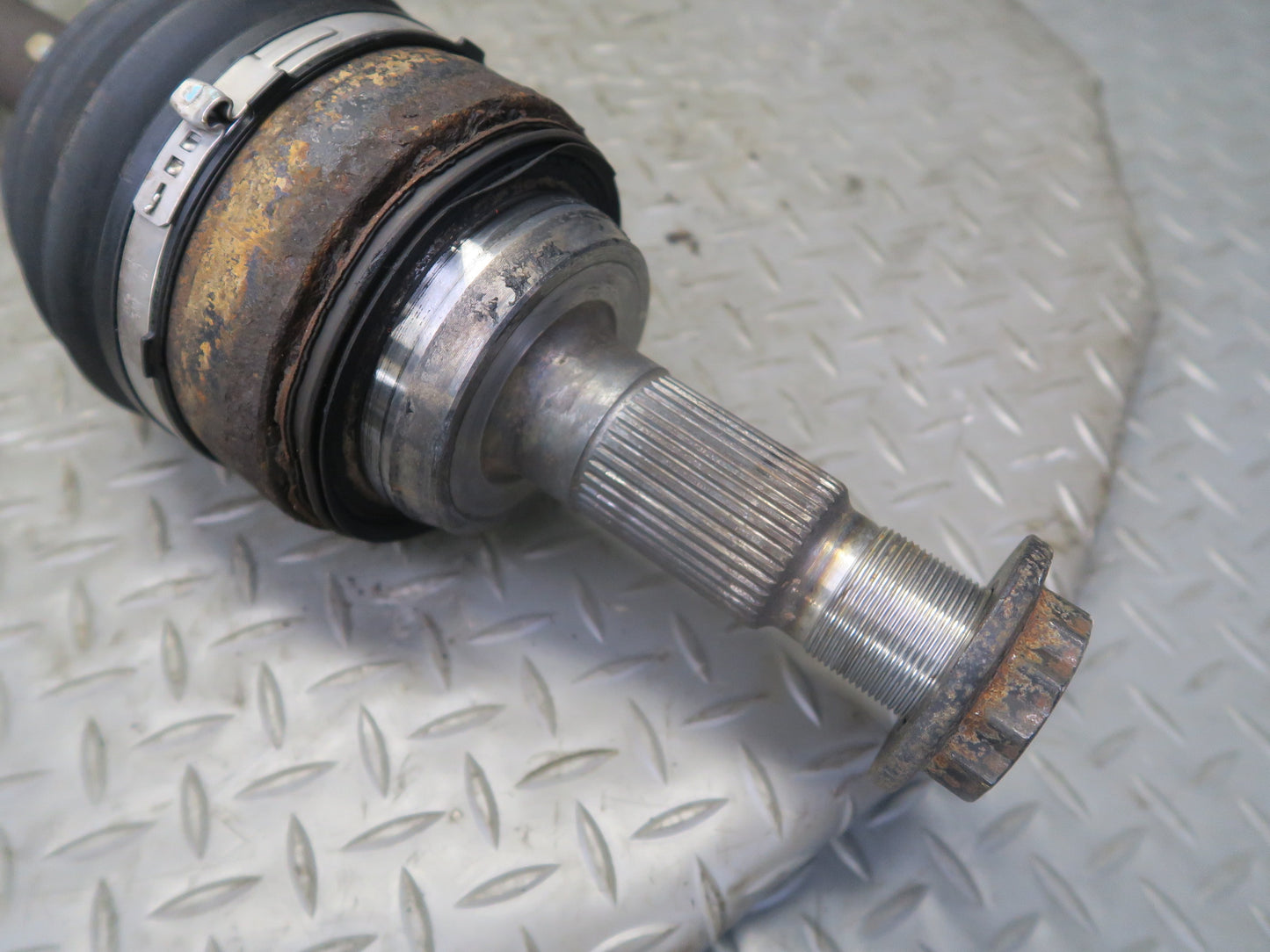 2008-2015 Lexus URJ201L LX570 4WD Front Right Pass Side CV Axle Shaft
