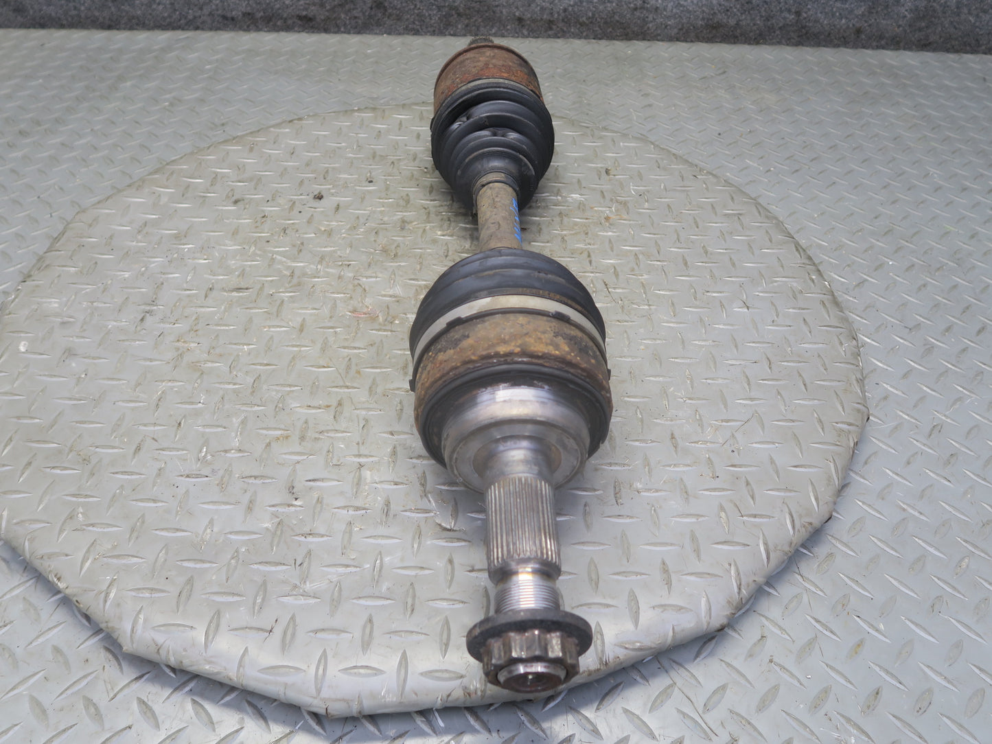 2008-2015 Lexus URJ201L LX570 4WD Front Left Driver Side CV Axle Shaft