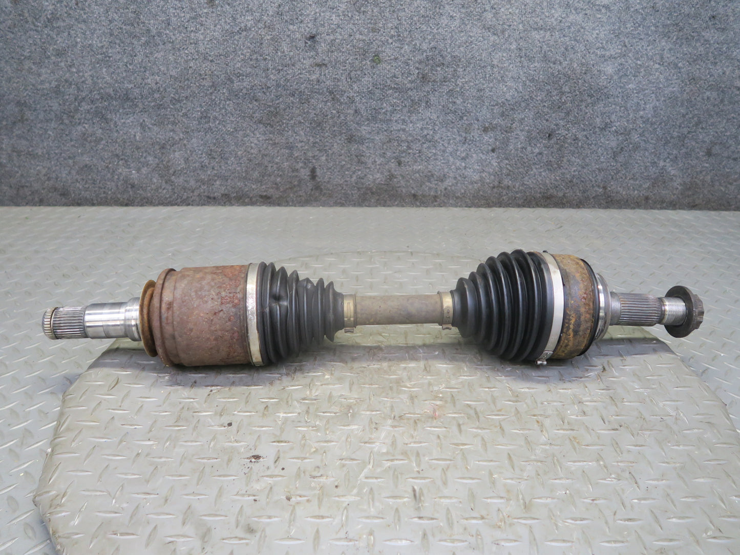 2008-2015 Lexus URJ201L LX570 4WD Front Left Driver Side CV Axle Shaft