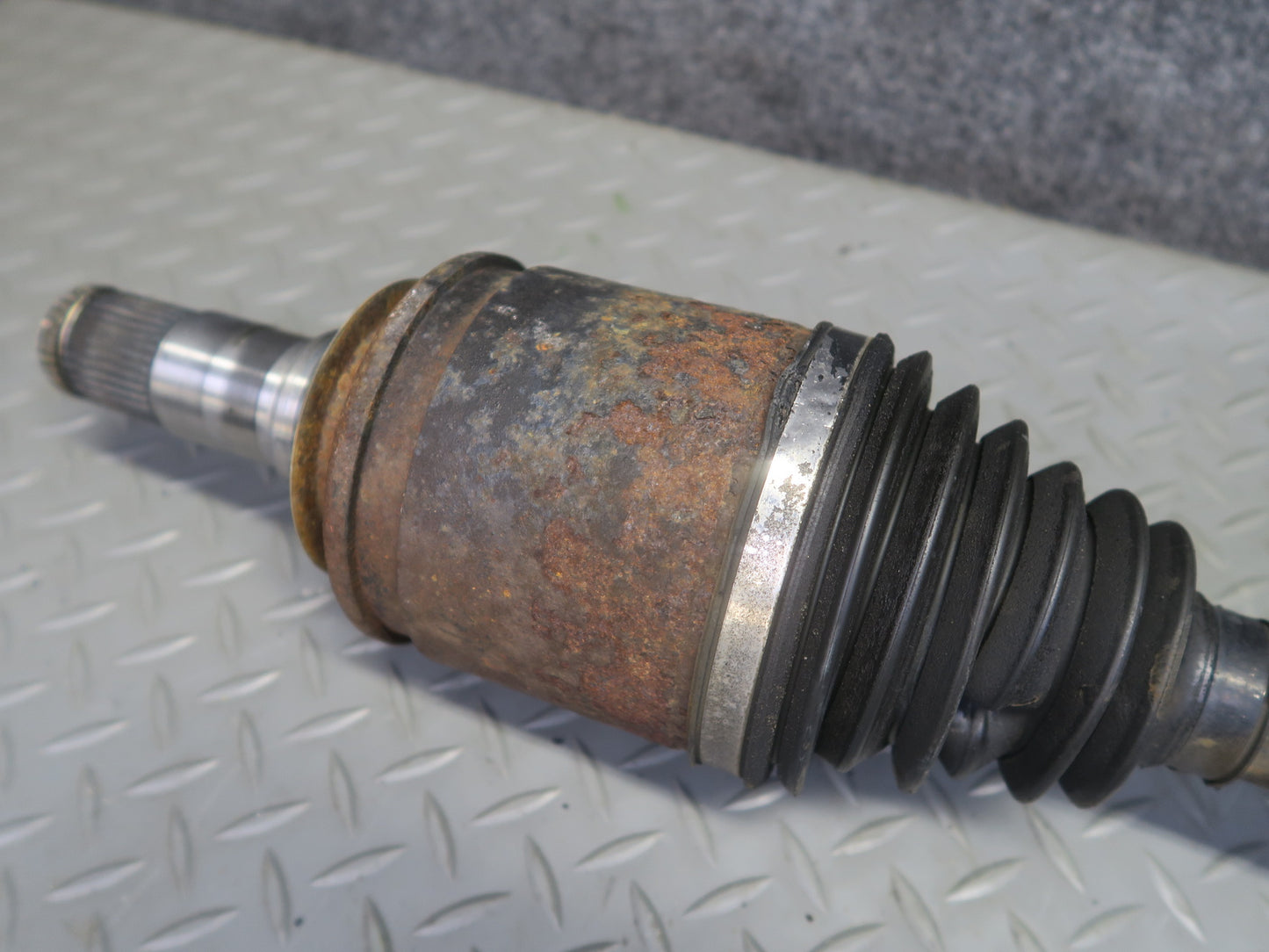2008-2015 Lexus URJ201L LX570 4WD Front Left Driver Side CV Axle Shaft