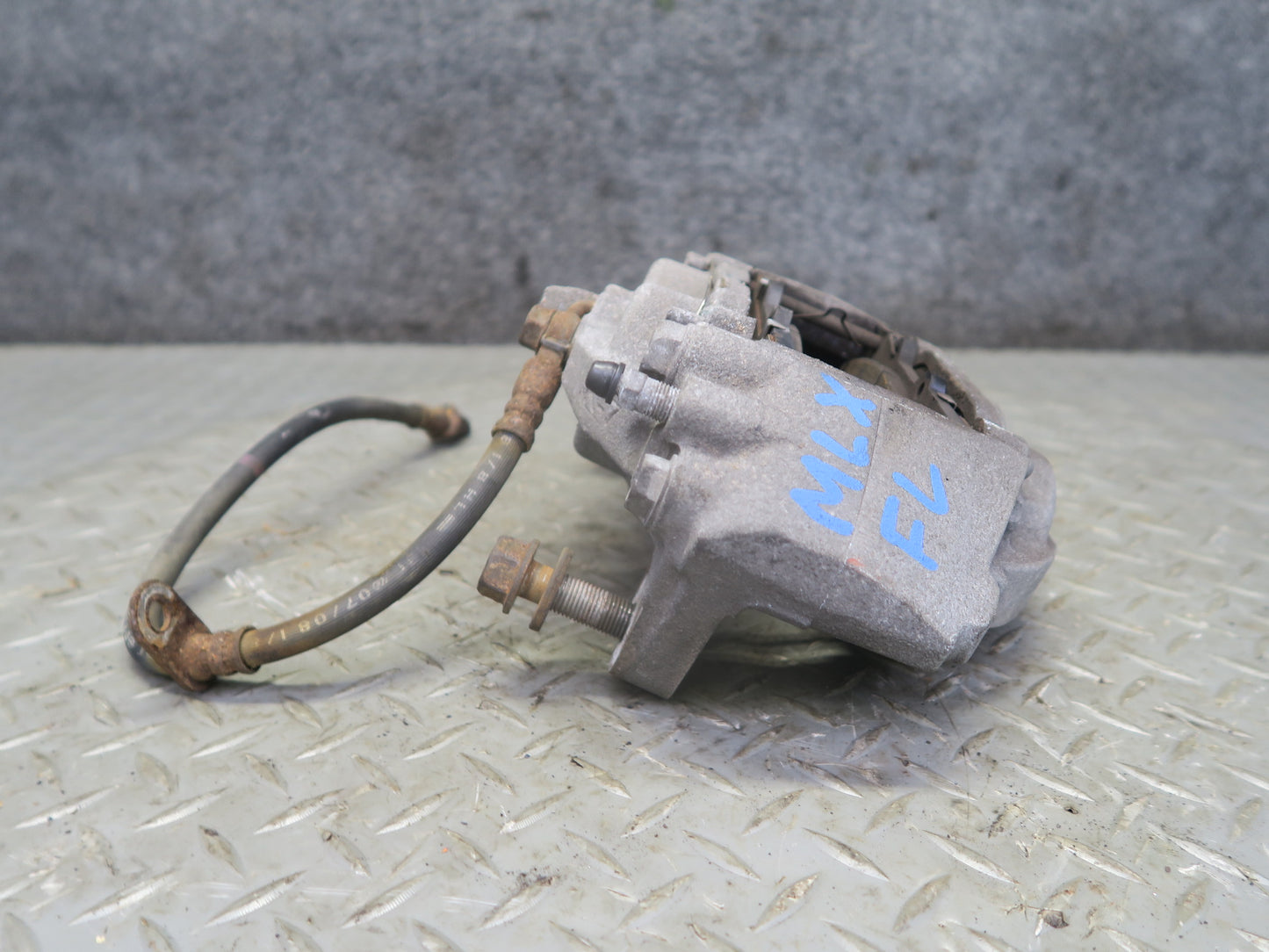 2008-2015 Lexus URJ201L LX570 Front Left & Right Side Brake Caliper Set of 2