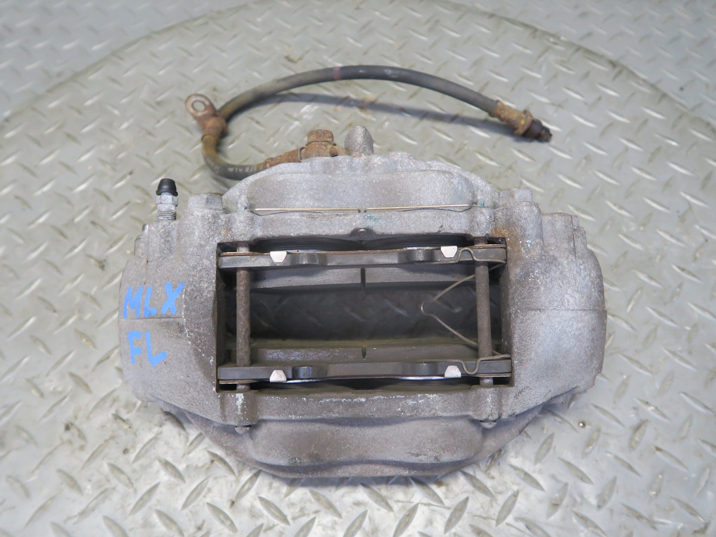 2008-2015 Lexus URJ201L LX570 Front Left & Right Side Brake Caliper Set of 2