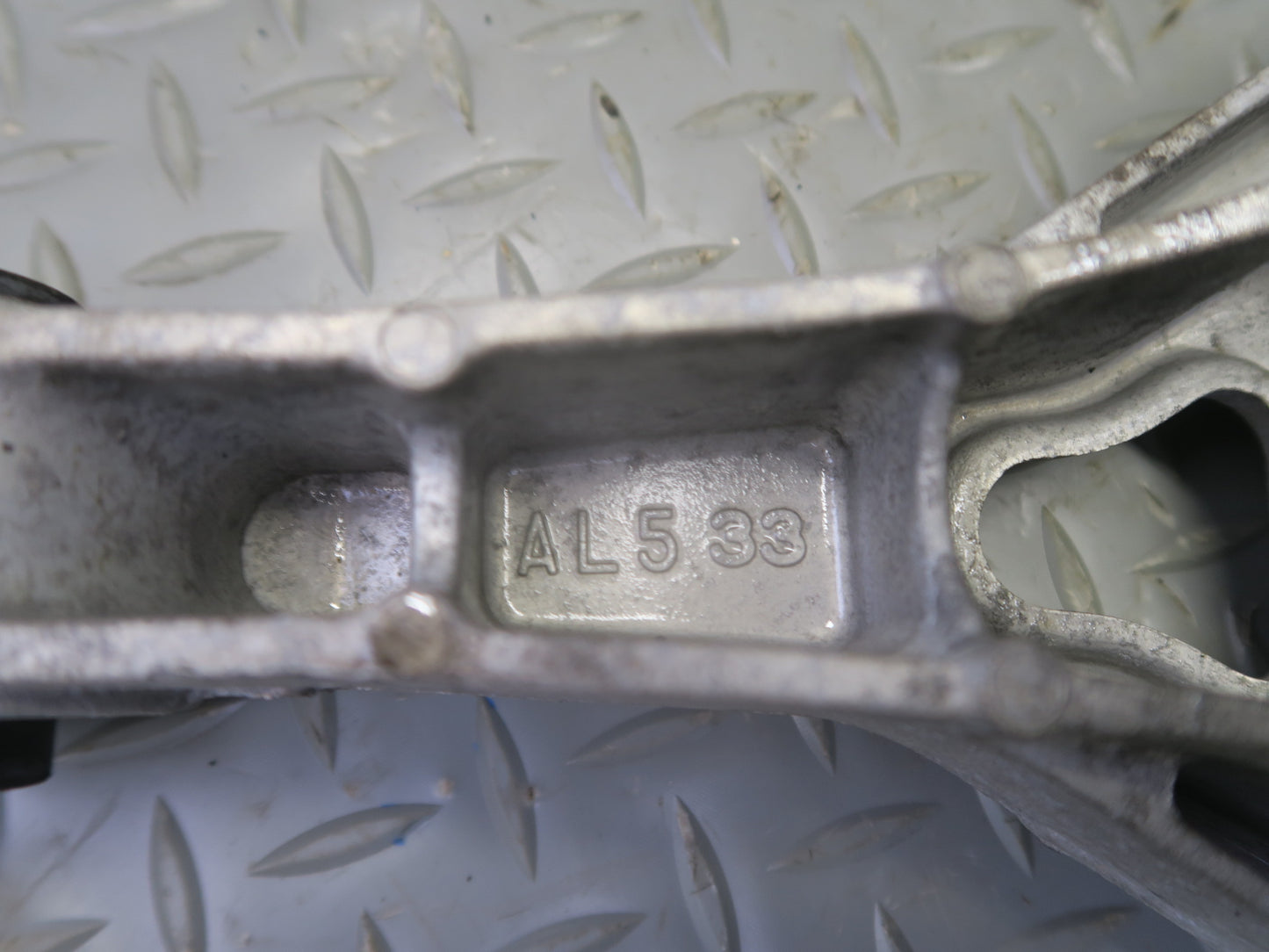 03-09 Nissan 350Z Z33 Rear Right Lower Control Arm 34K Miles OEM
