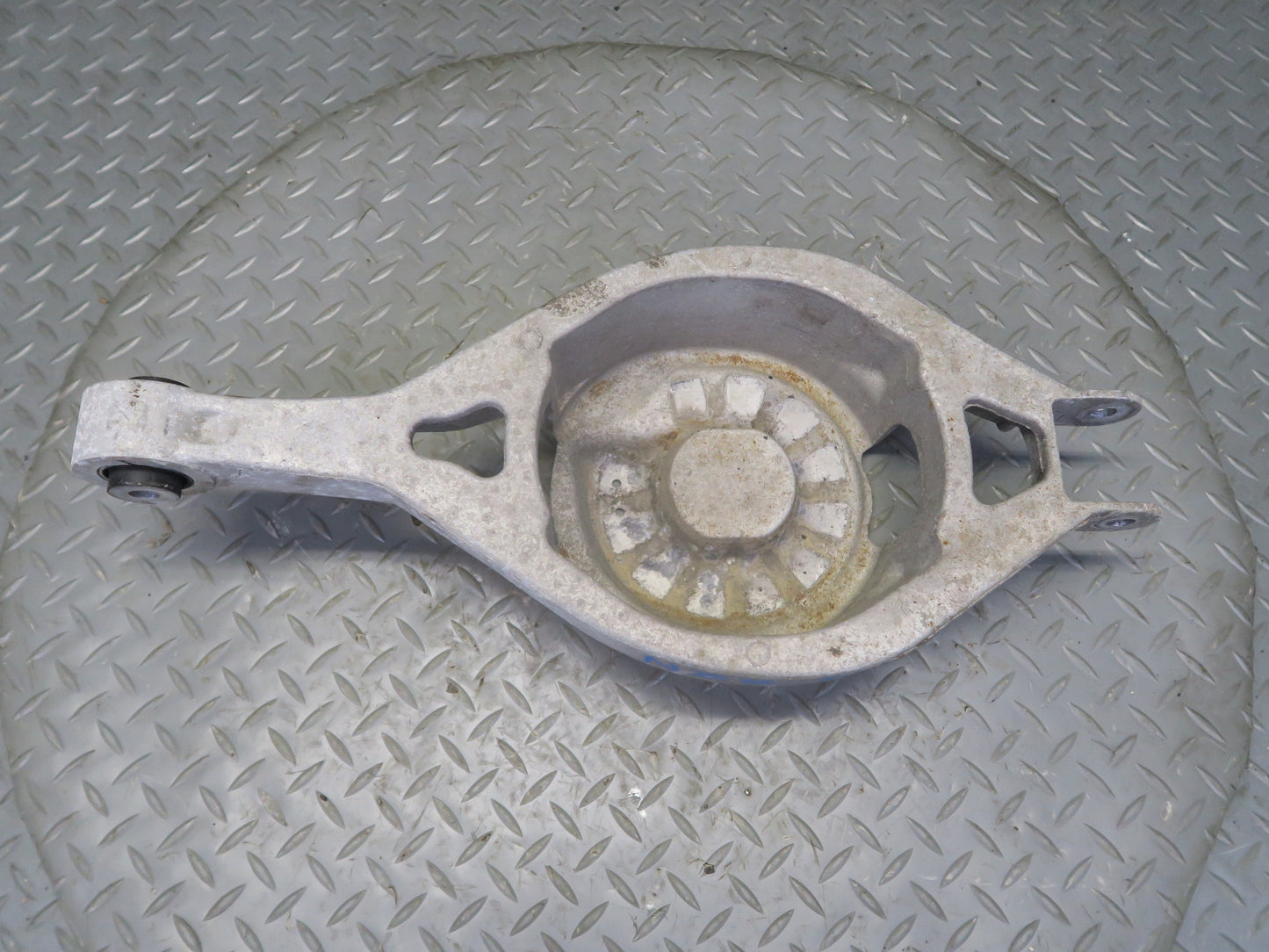 03-09 Nissan 350Z Z33 Rear Right Lower Control Arm 34K Miles OEM
