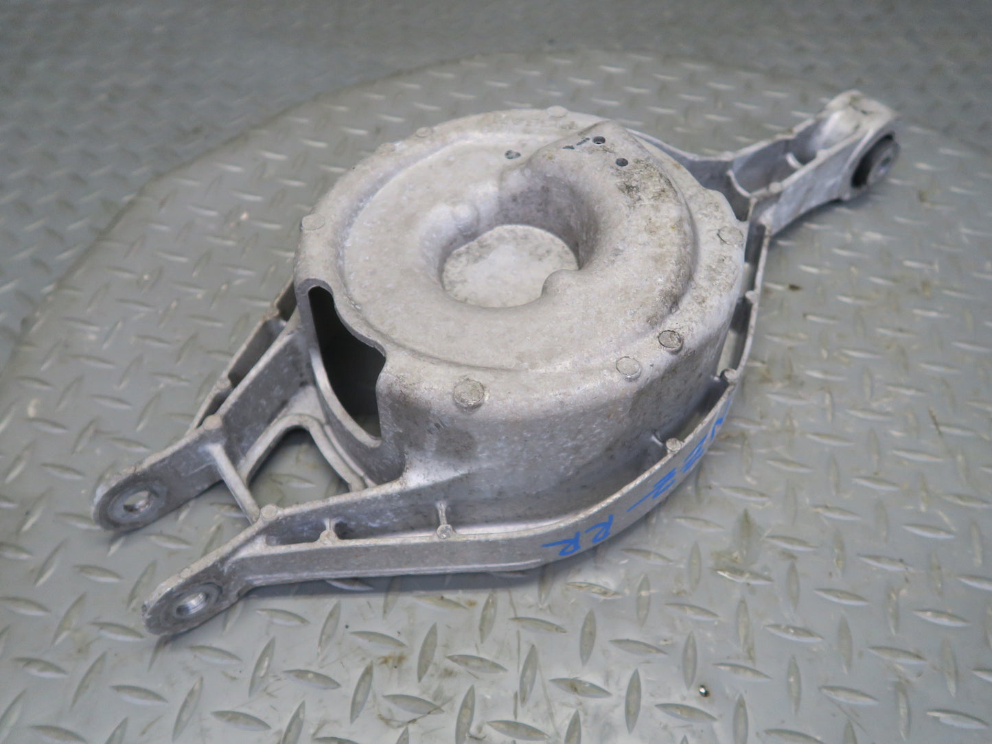 03-09 Nissan 350Z Z33 Rear Right Lower Control Arm 34K Miles OEM