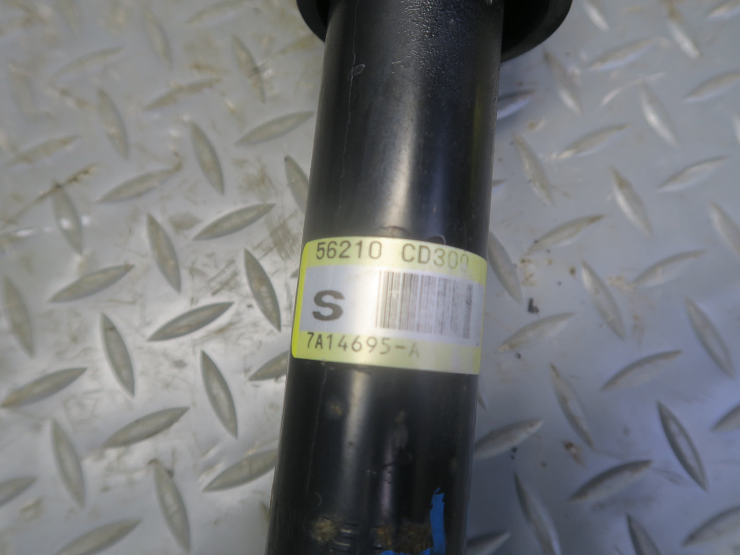03-05 Nissan Z33 350Z Set of 2 Rear Strut Shock Absorber 34K Miles OEM