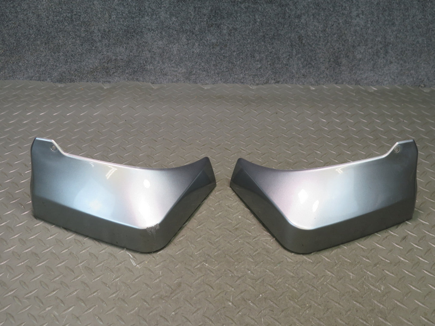 03-09 Nissan Z33 350Z Set of 2 Rear Left & Right MUD Flap Molding Cover OEM
