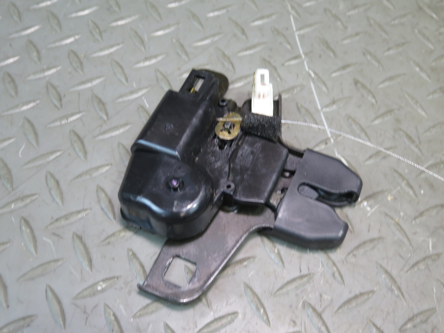 04-09 Nissan Z33 350Z Convertible Set of 2 Left & Right TOP Roof Lock Latch OEM