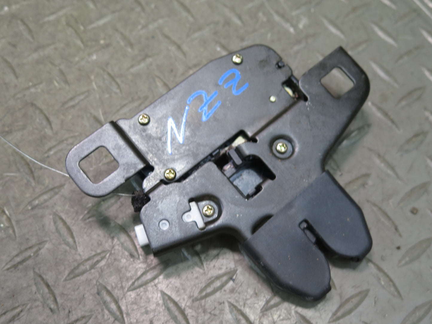 04-09 Nissan Z33 350Z Convertible Set of 2 Left & Right TOP Roof Lock Latch OEM