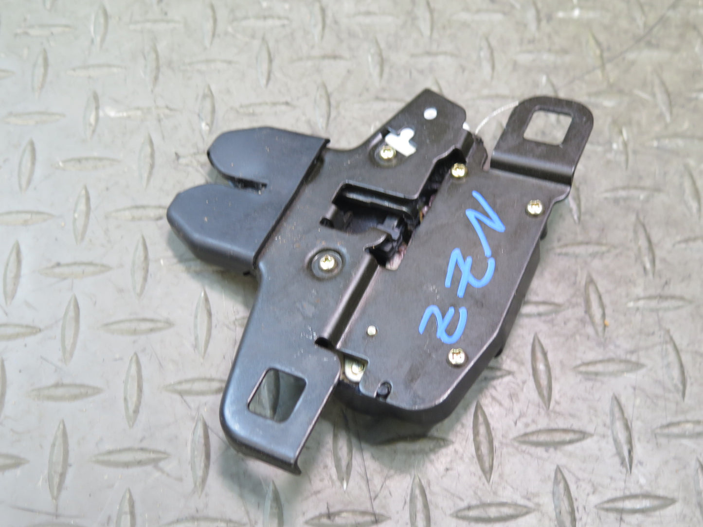 04-09 Nissan Z33 350Z Convertible Set of 2 Left & Right TOP Roof Lock Latch OEM