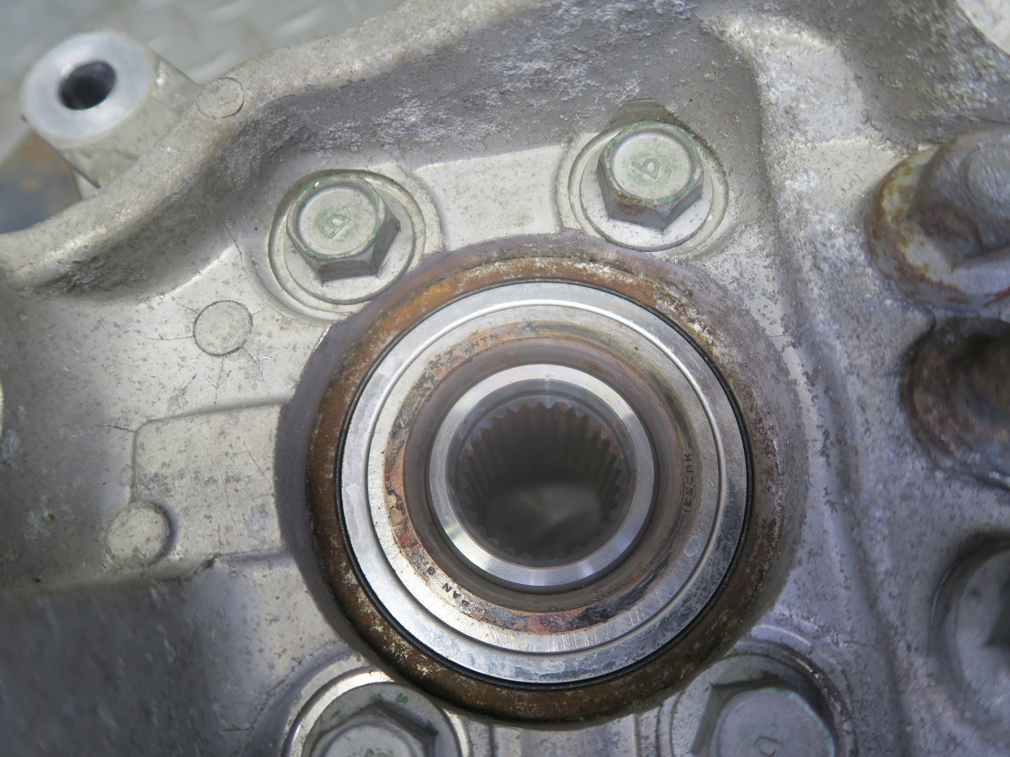 03-09 Nissan Z33 350Z Rear Left Spindle Knuckle Wheel Hub Bearing 34K Miles OEM
