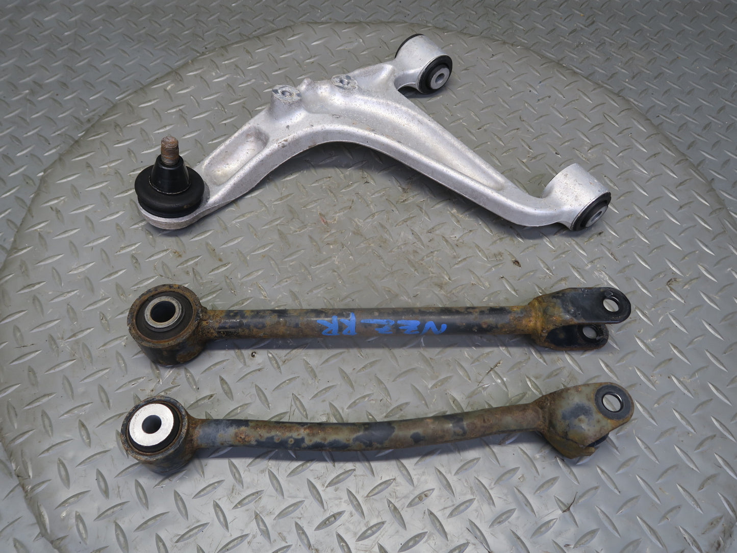 04-06 Nissan 350Z Z33 Convert Set of 3 Rear Right Suspension Control Arm OEM