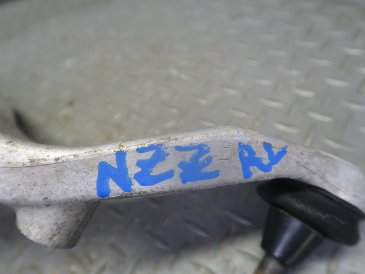 04-06 Nissan 350Z Z33 Convert Set of 3 Rear Left Suspension Control Arm OEM