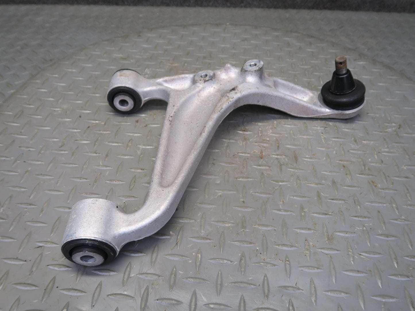 04-06 Nissan 350Z Z33 Convert Set of 3 Rear Left Suspension Control Arm OEM