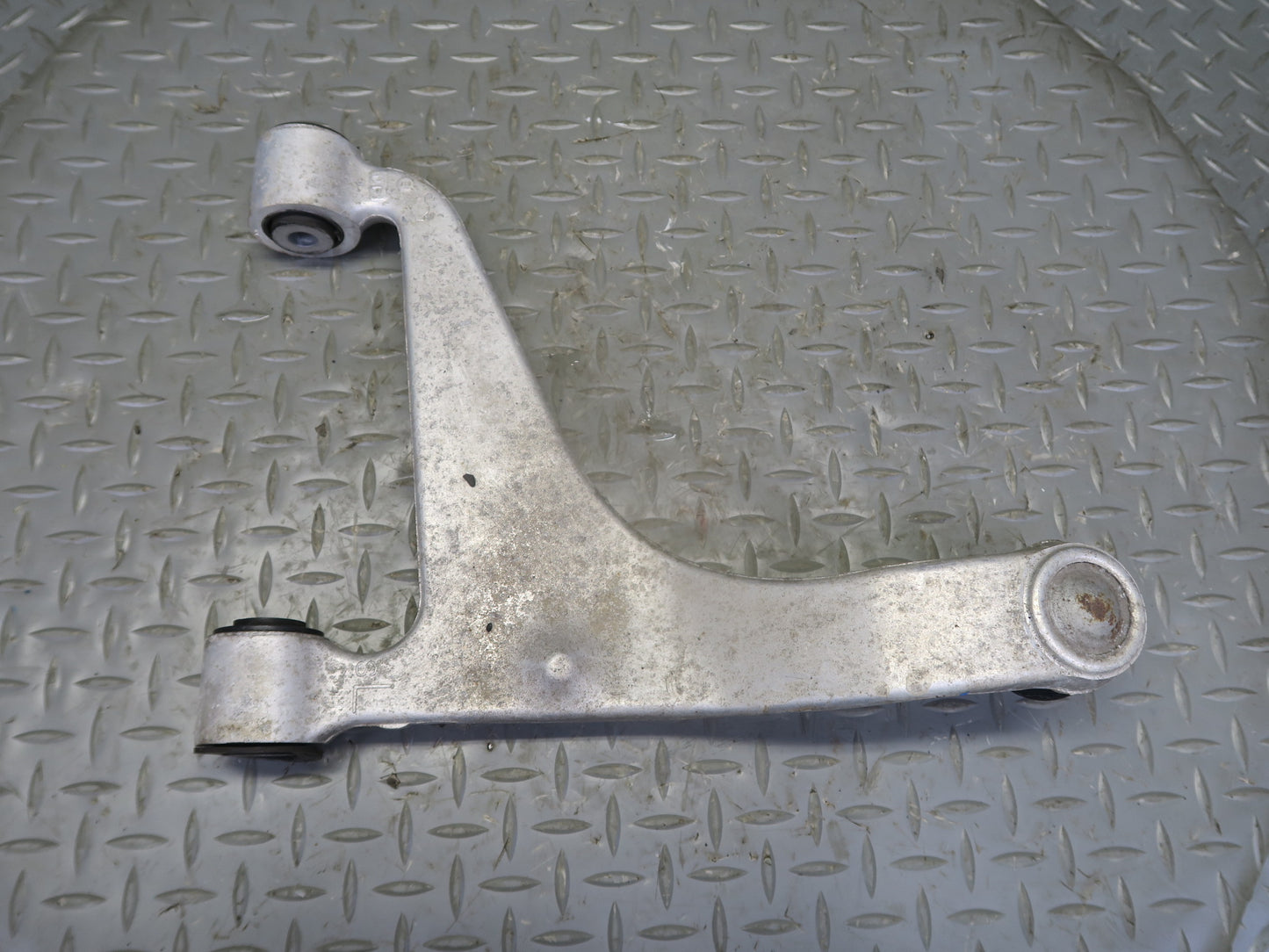 04-06 Nissan 350Z Z33 Convert Set of 3 Rear Left Suspension Control Arm OEM