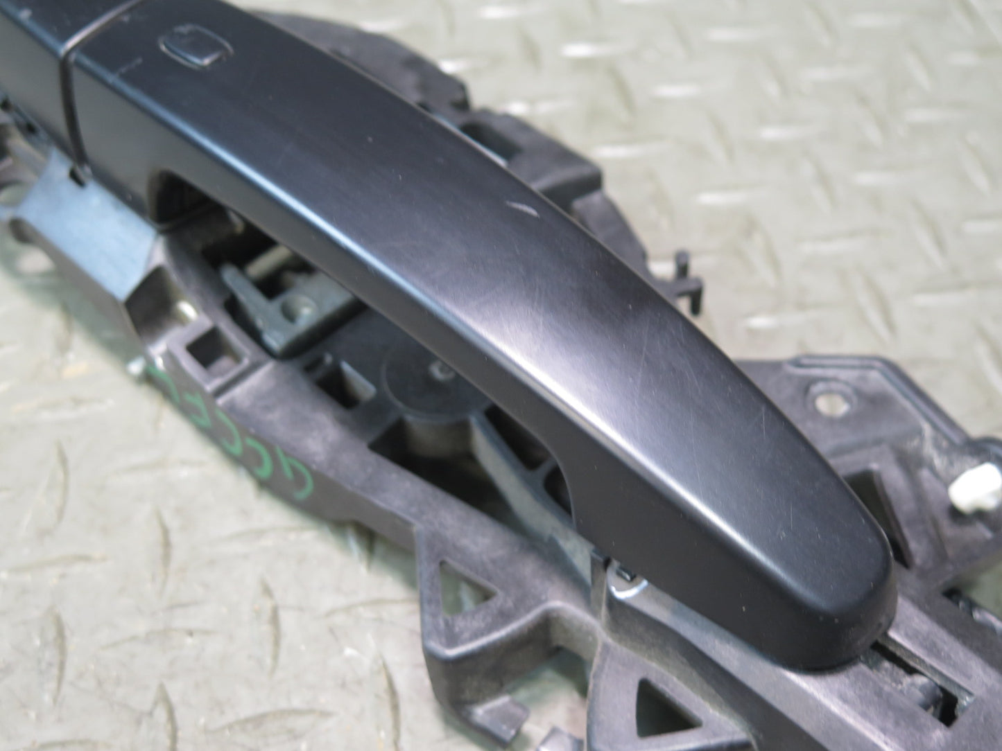 16-24 Chevrolet Camaro SS Set of 2 Left & Right Door Exterior Handle OEM